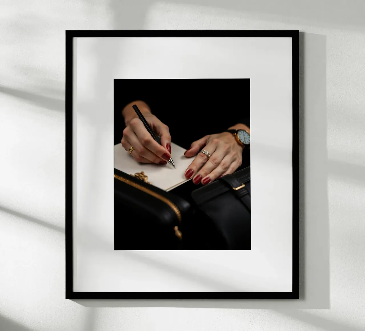 Impero di velluto poster da PhotoVibe Decor