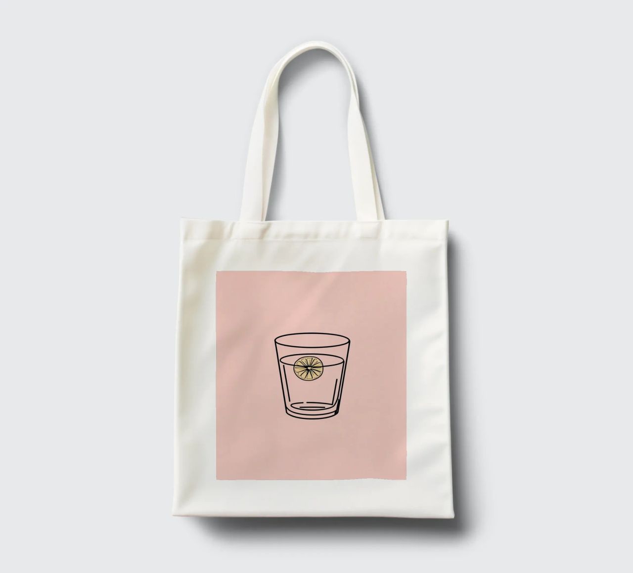 Bevanda rinfrescante in un bicchiere trasparente con una fetta di limone borsa in juta da DesignDoodle