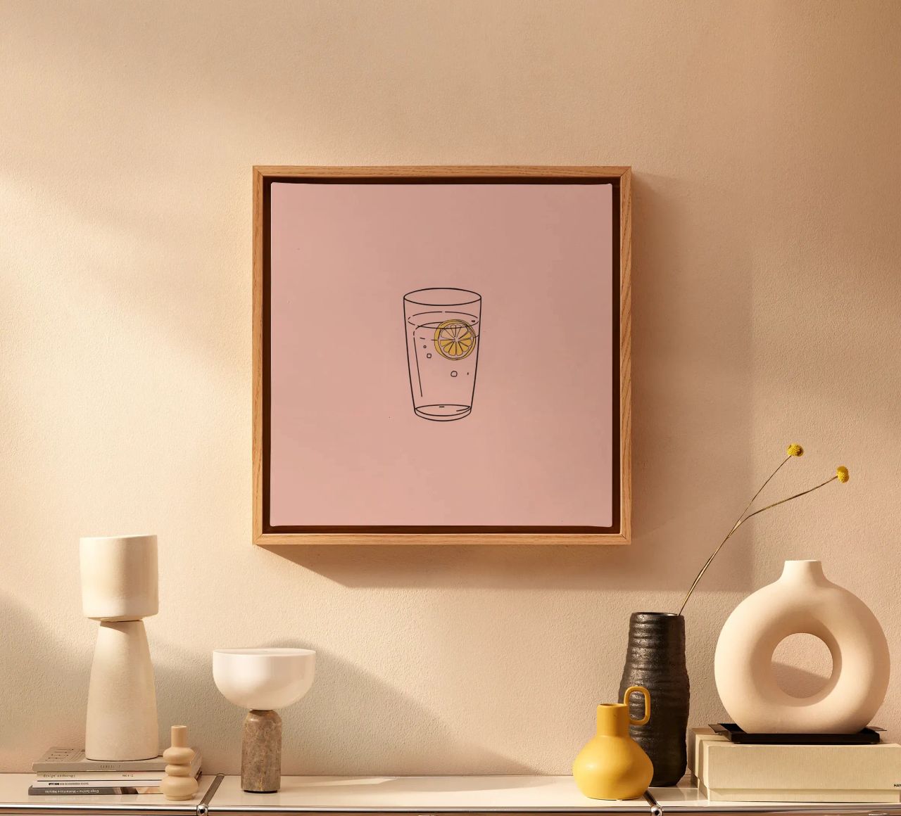 Bevanda rinfrescante servita in un bicchiere trasparente con fetta di limone tela da DesignDoodle