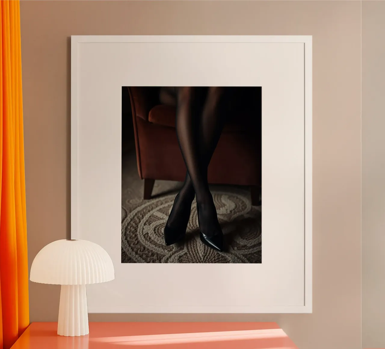 Impero di velluto poster con telaio in plastica da PhotoVibe Decor
