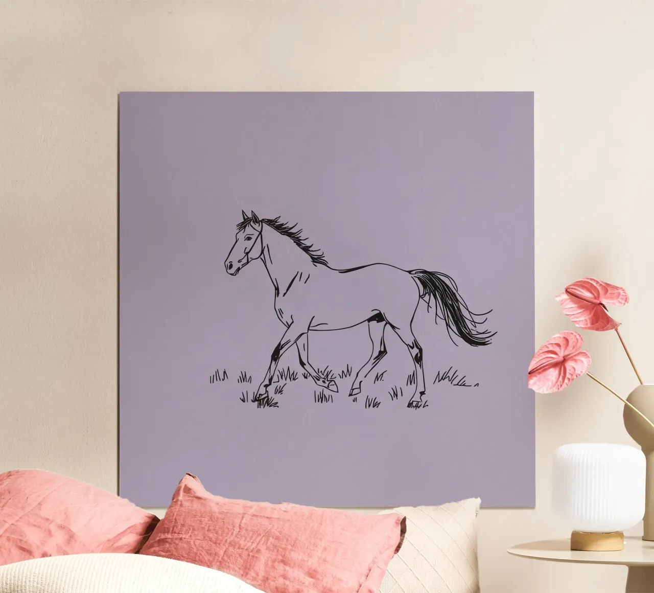 Boceto de un caballo trotando por la hierba con pastel morado poster de DesignDoodle