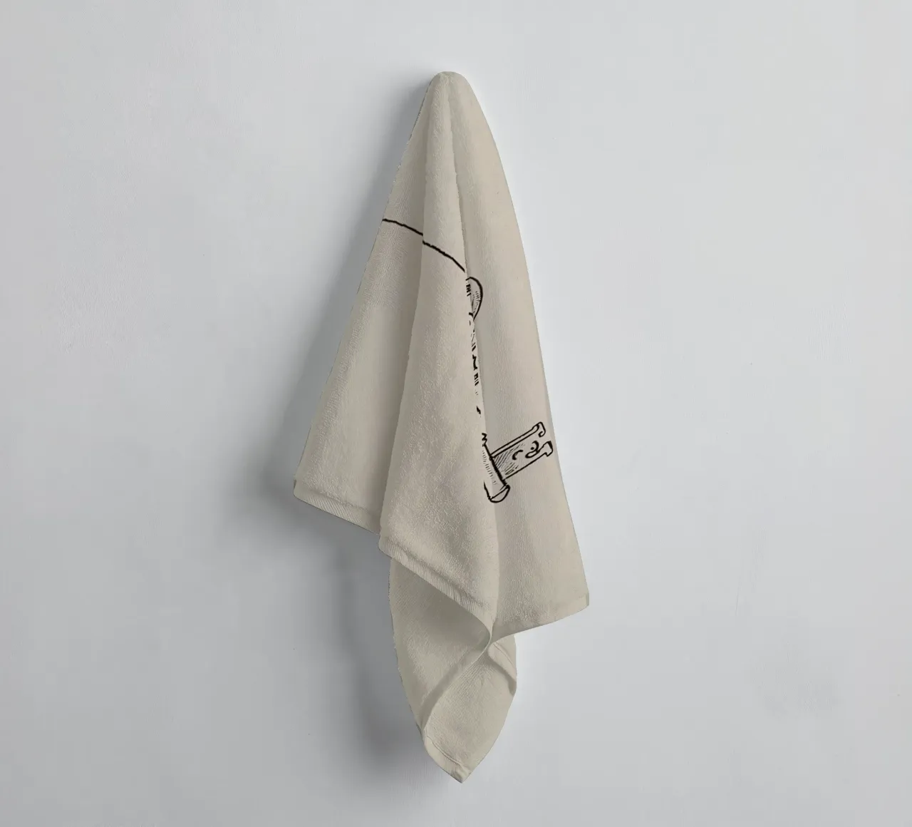 Chiave d'epoca appesa con arte pastello, design classico asciugamano da bagno da DesignDoodle