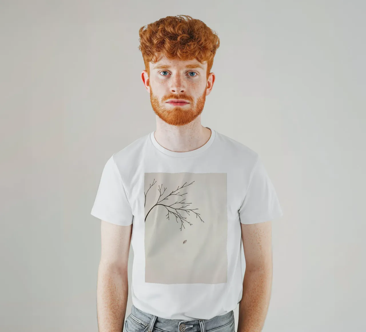 Stilisierter Baumzweig mit einem einzelnen fallenden Blatt Line Art T-Shirt von DesignDoodle