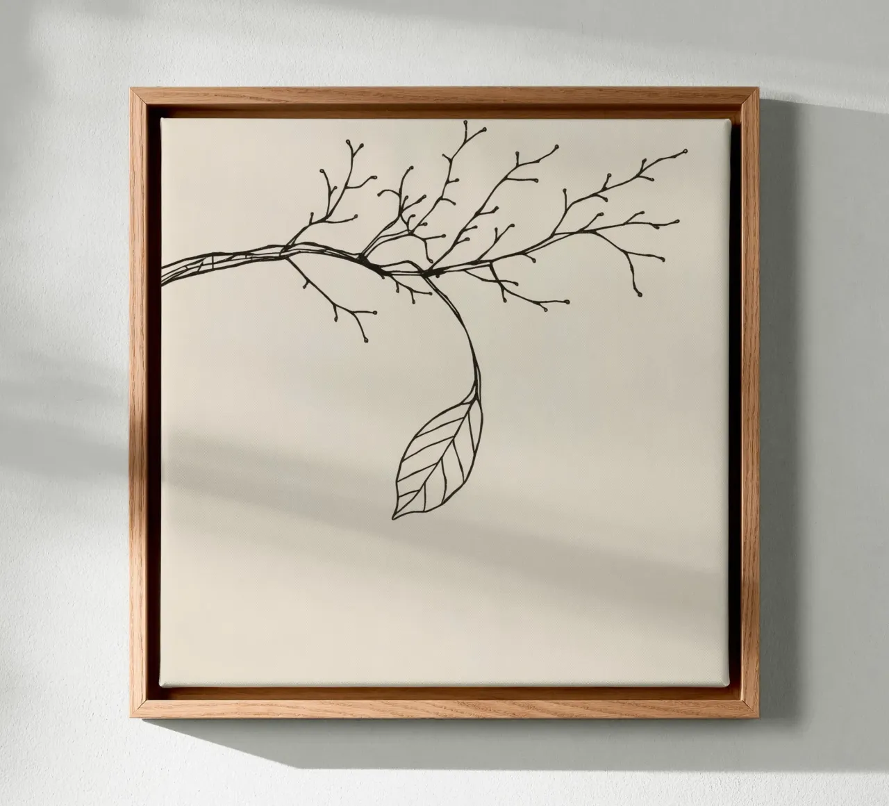 Branche dessinée de façon complexe avec des brindilles délicates et une feuille unique toile de DesignDoodle