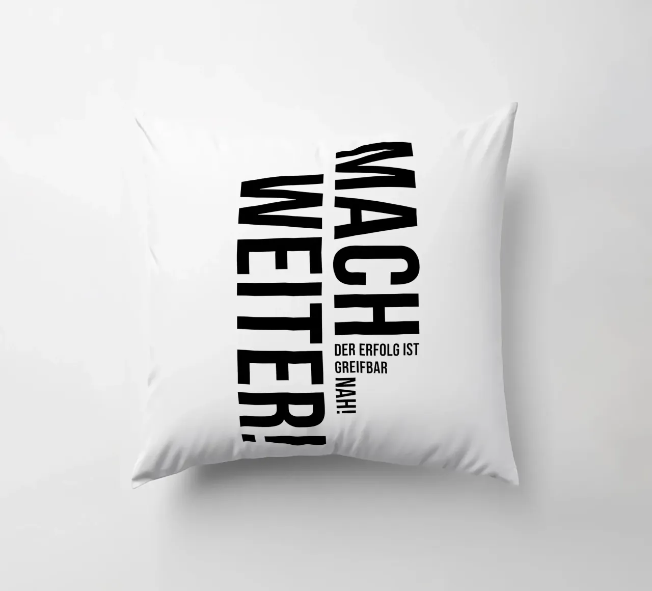 Continua cuscino da YV TYPOGRAPHY