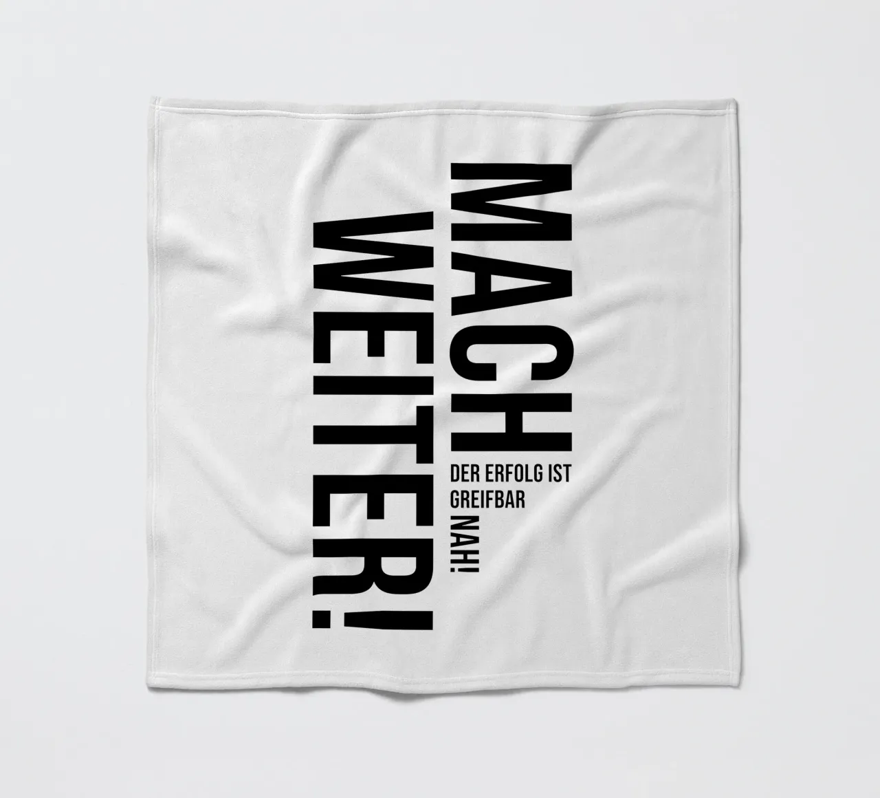 Continua coperta in pile da YV TYPOGRAPHY
