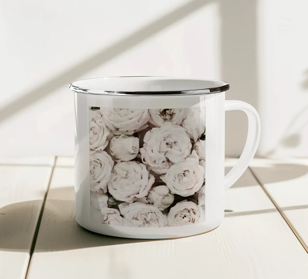 Quiete rustica tazza in smalto da PhotoVibe Decor
