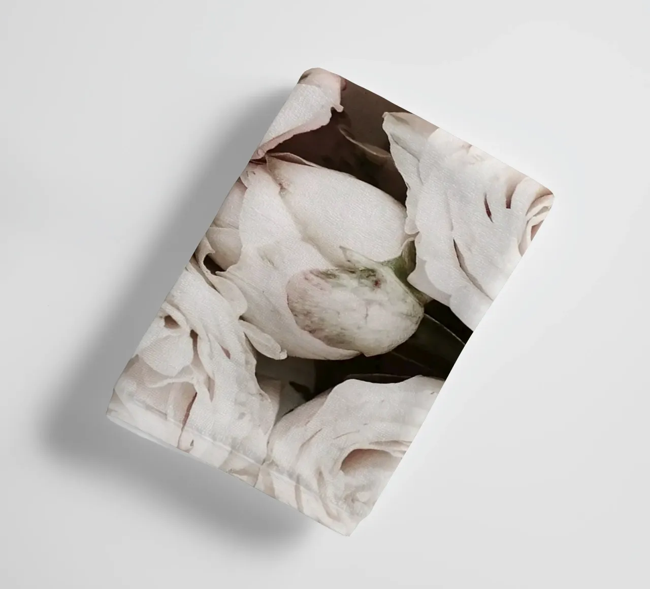Quiete rustica asciugamano da bagno da PhotoVibe Decor