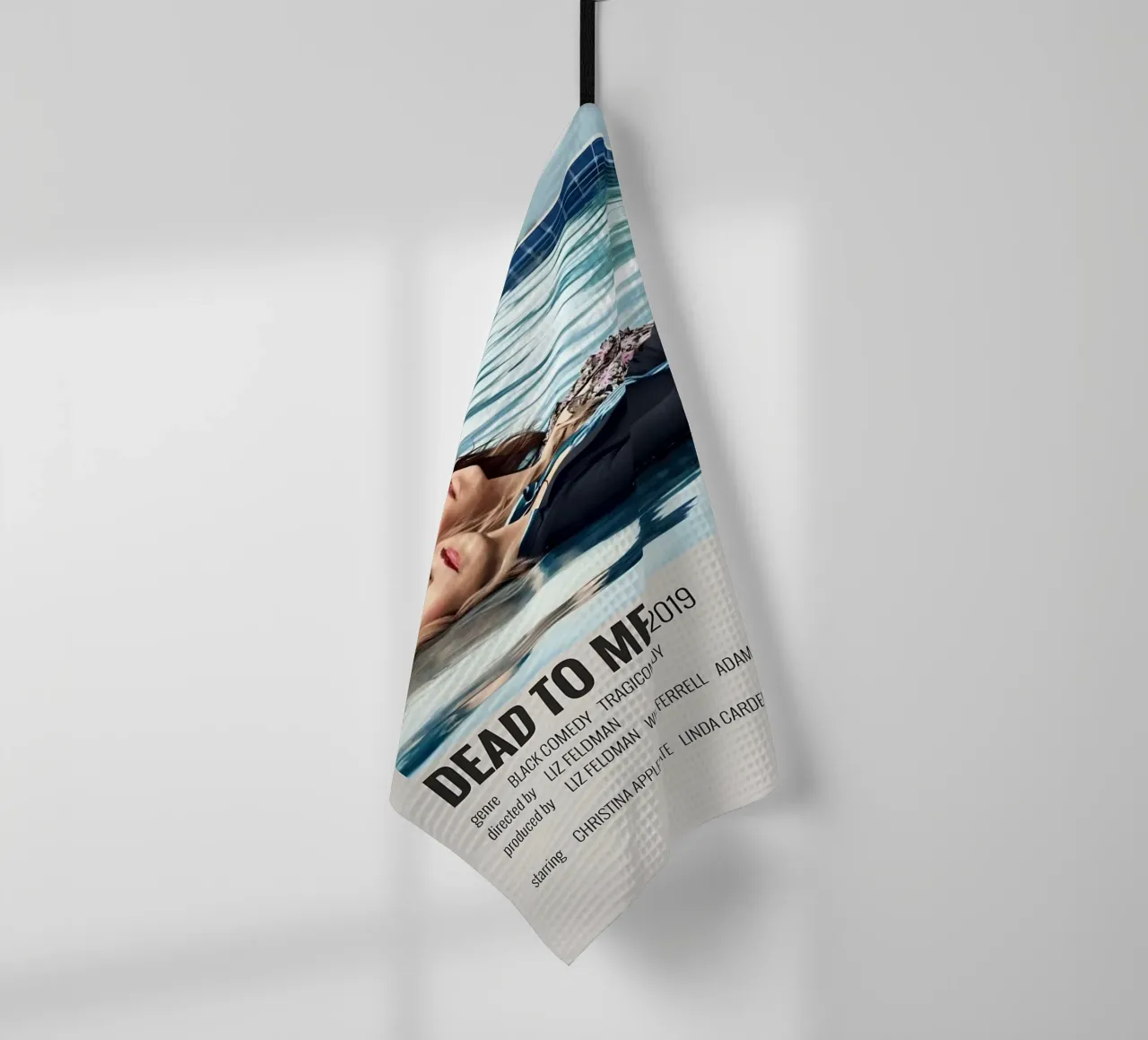 DEAD TO ME 2019 canovaccio da cucina da MVFminimalist