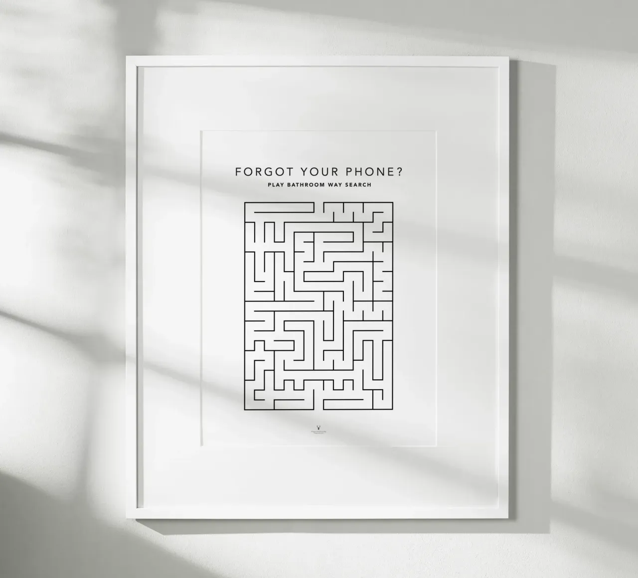 Dimenticato il telefono Divertente arredo bagno Labirinto bagno poster con telaio in plastica da Chagatai Art