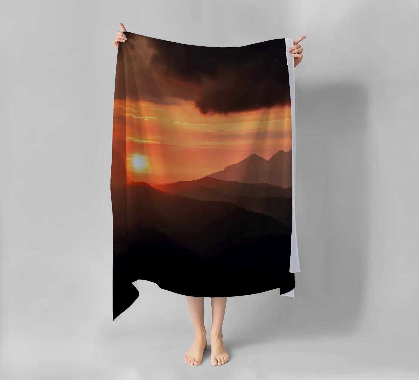 sunset mountains telo mare da Earthly Visions