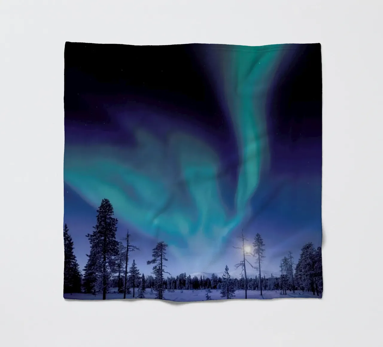 Aurora Borealis Above the Forest coperta in pile da EyeEm Mobile GmbH