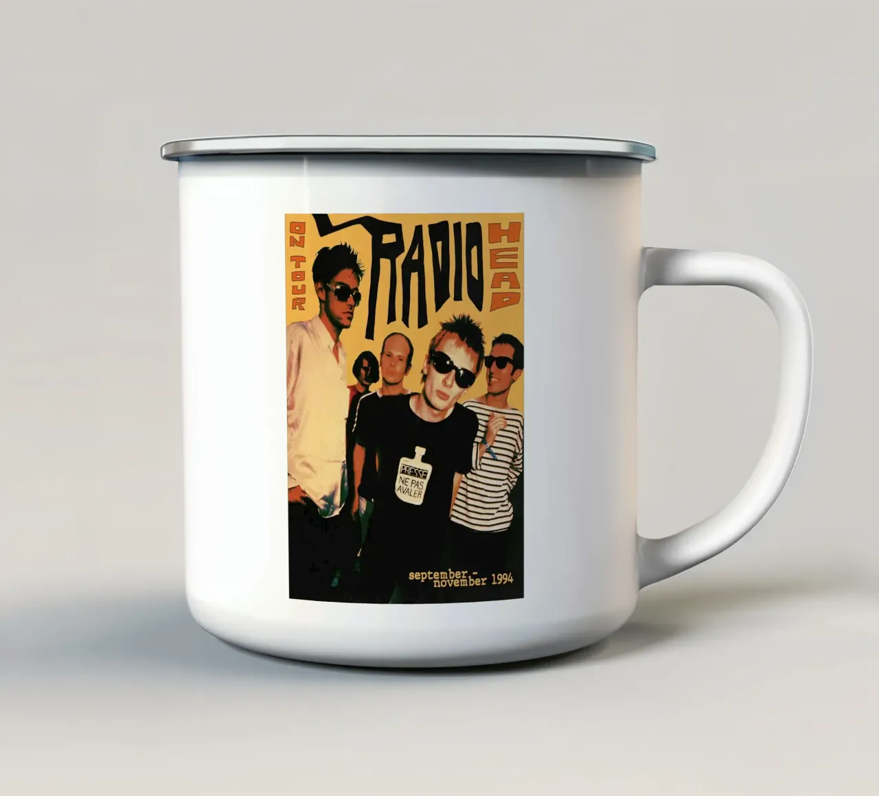 Testa della radio tazza in smalto da fayzelkodok