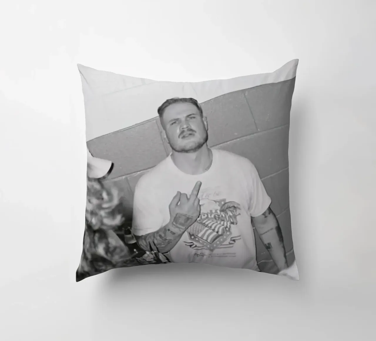 Zach Bryan cuscino da fayzelkodok