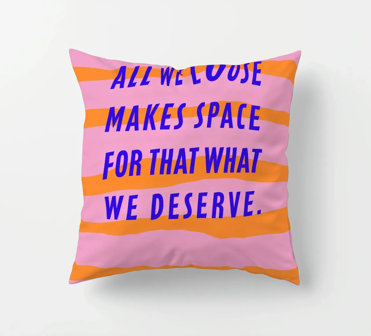 All we loose makes space. cuscino da FRICKE DESIGN