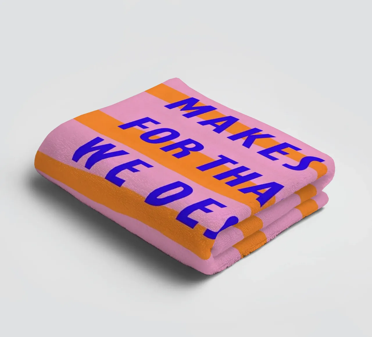 All we loose makes space. asciugamano da bagno da FRICKE DESIGN