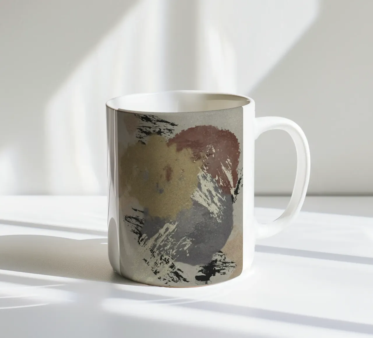 Organic shapes, brushstrokes and textures in earthy tones tazza in ceramica da Imaginative