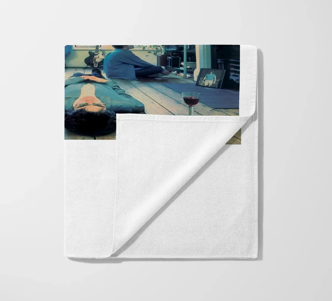 OASIS Definitely Maybe beach towel by fayzelkodok