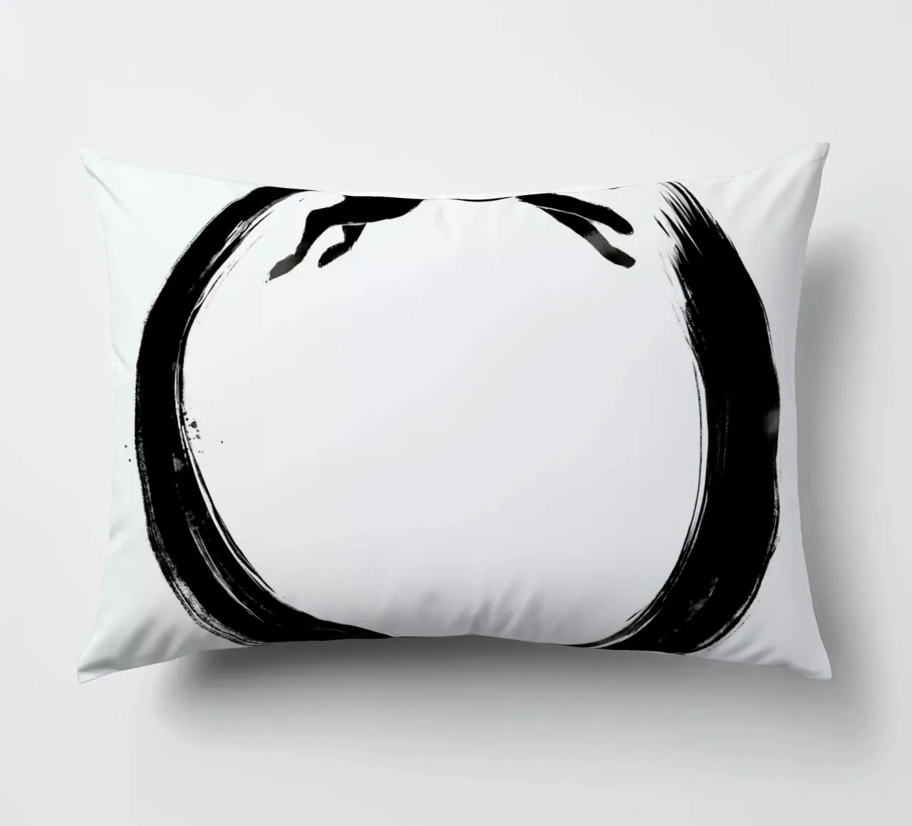 Sumie Enso Cat cuscino da Tobe Fonseca