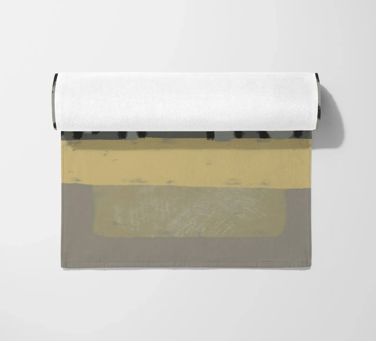 Organic and geometric shapes in green and yellow telo mare da Imaginative