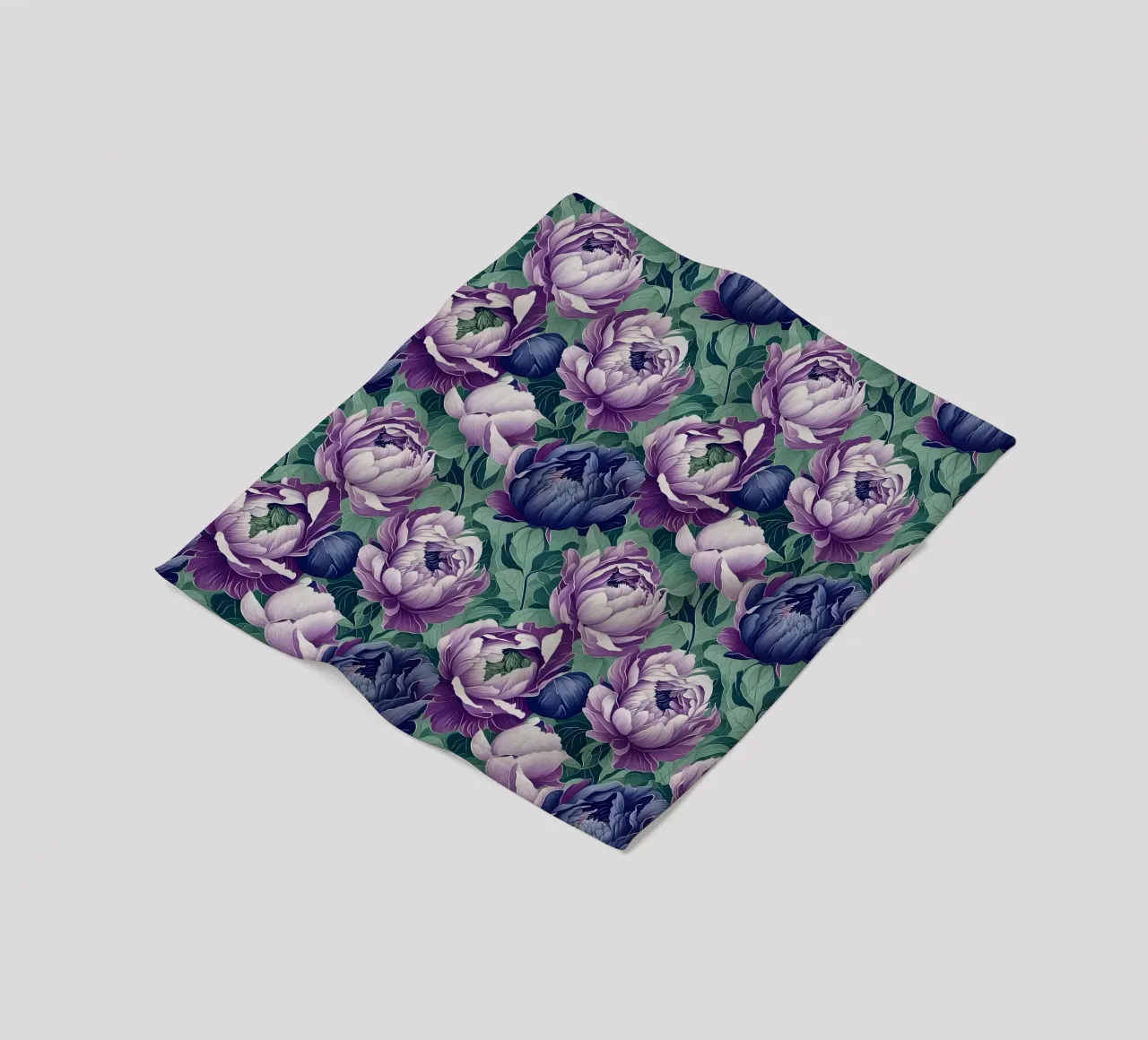 Peonie antiche coperta in pile da Nina May Design Studio