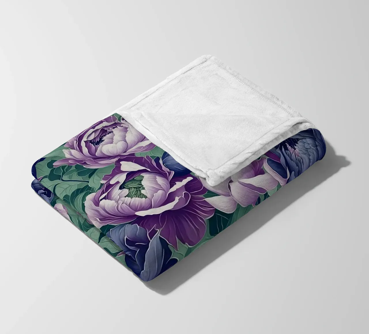 Peonie antiche coperta in pile da Nina May Design Studio