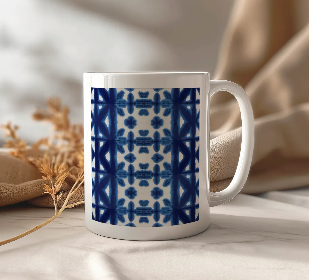 Royal Pima Shibori tazza in ceramica da Nina May Design Studio