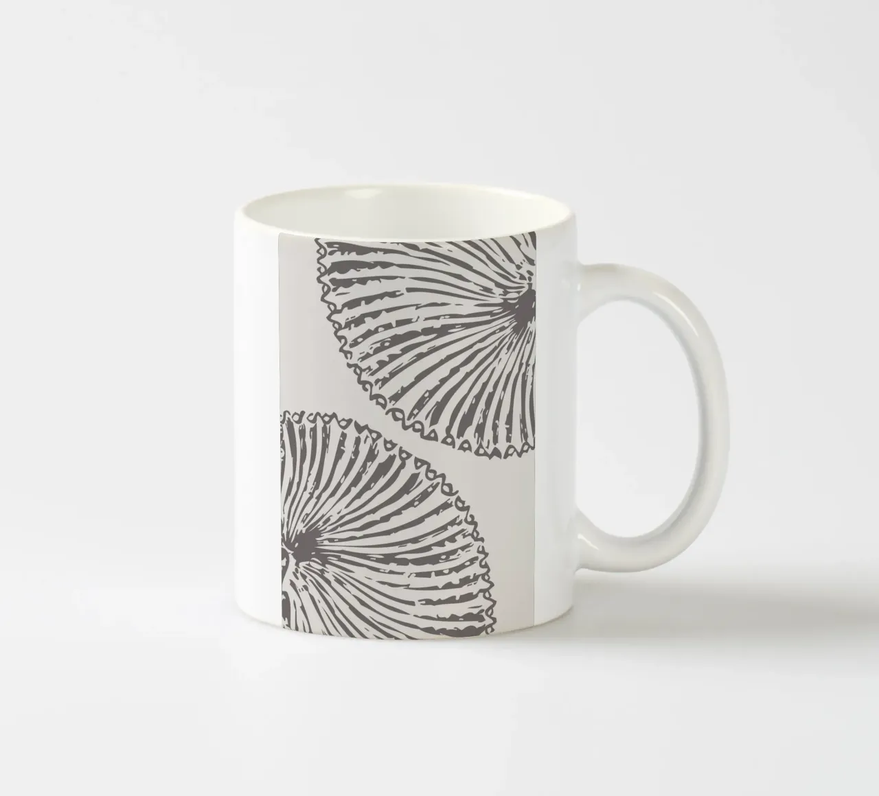 Stampa astratta di conchiglie - Bagno moderno e neutro in stile costiero tazza in ceramica da ClubArt