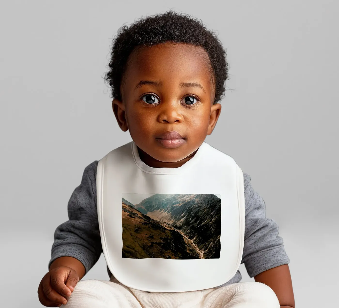 Unknown Planet bavaglino da Sebastian Hilgetag