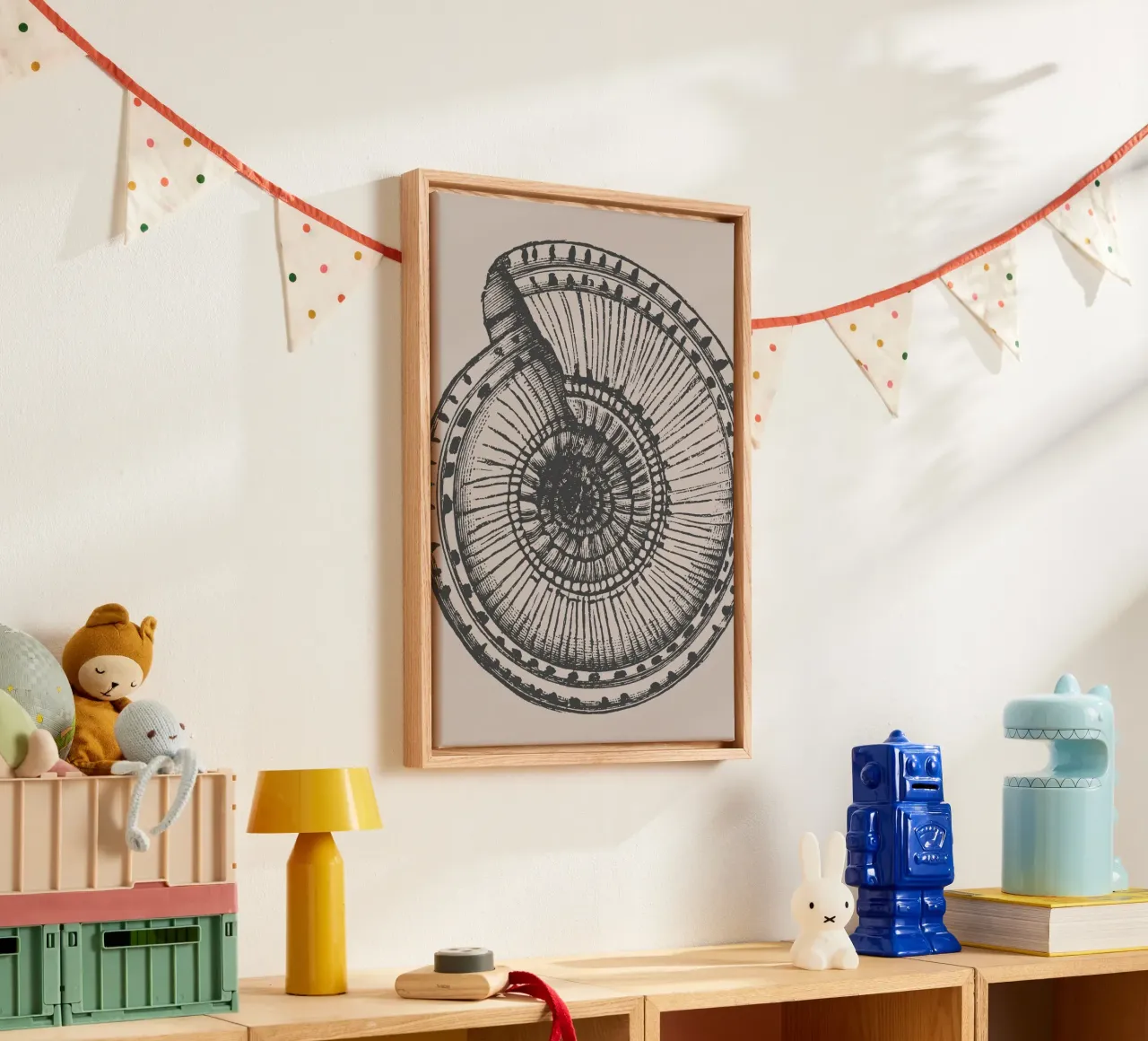 Stampa dettagliata di un fossile di ammonite - Toni terrosi, Ar... tela con Cornice a cassetta da ClubArt