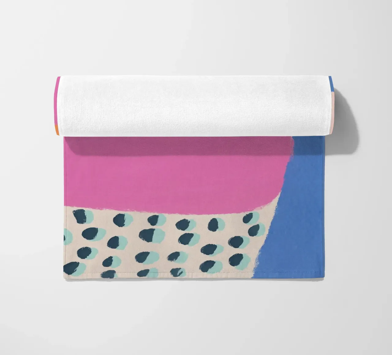 Levendige zomerblobs strandhanddoek van Carinaprint