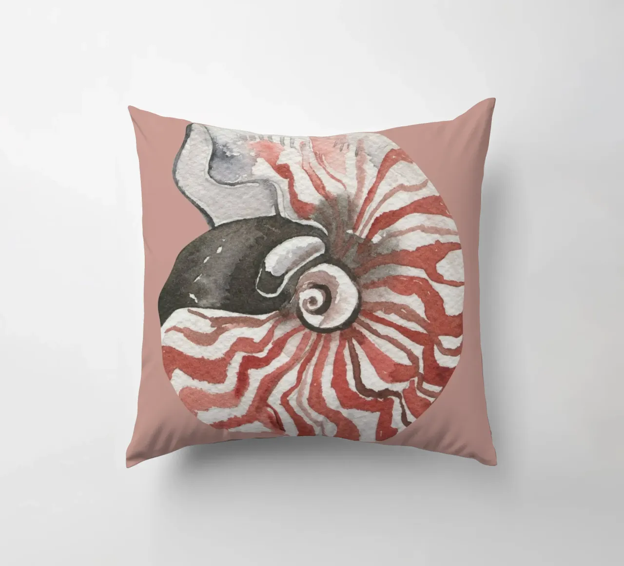 Nautilus Shell Acquerello - Terracotta e bianco, Arte costiera cuscino da ClubArt