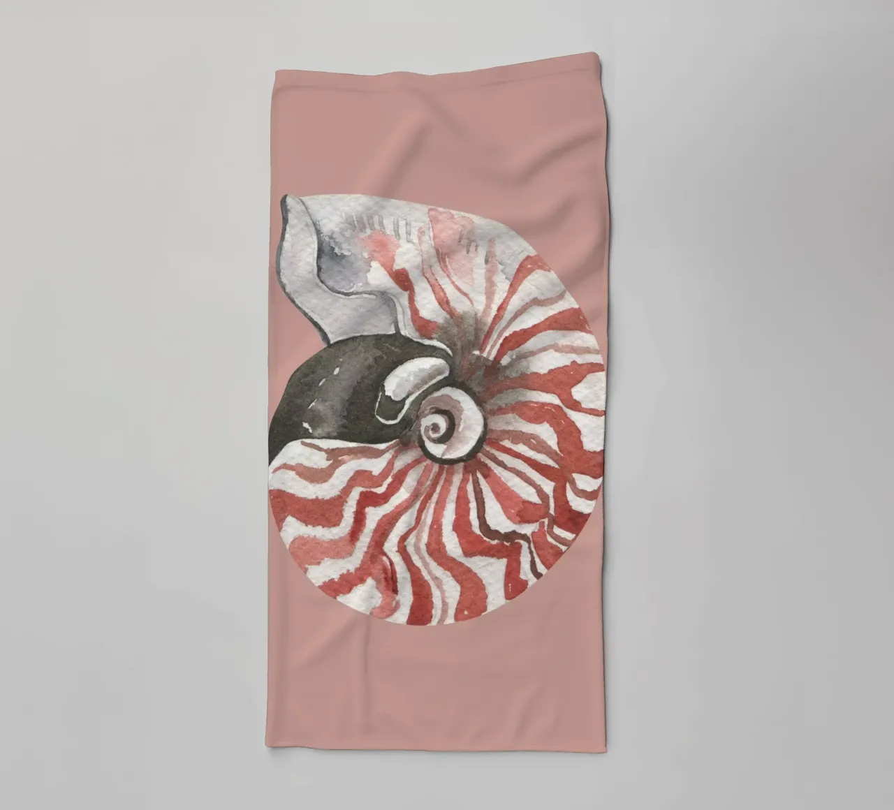 Nautilus Shell Acquerello - Terracotta e bianco, Arte costiera asciugamano da bagno da ClubArt