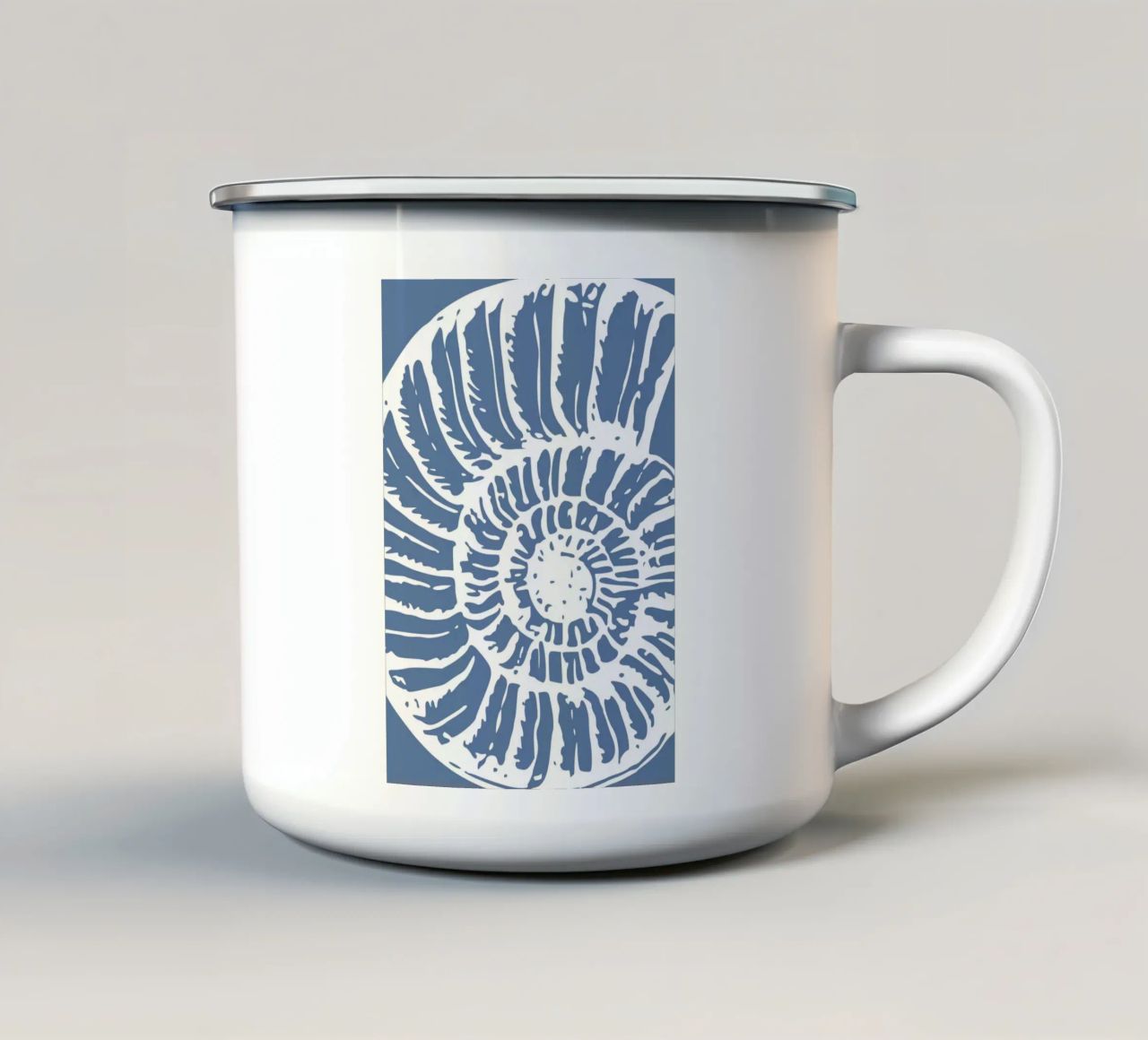 Ammoniet Fossiel Print - Kustblauw, Oude Oceaan Kunst emaille mok van ClubArt