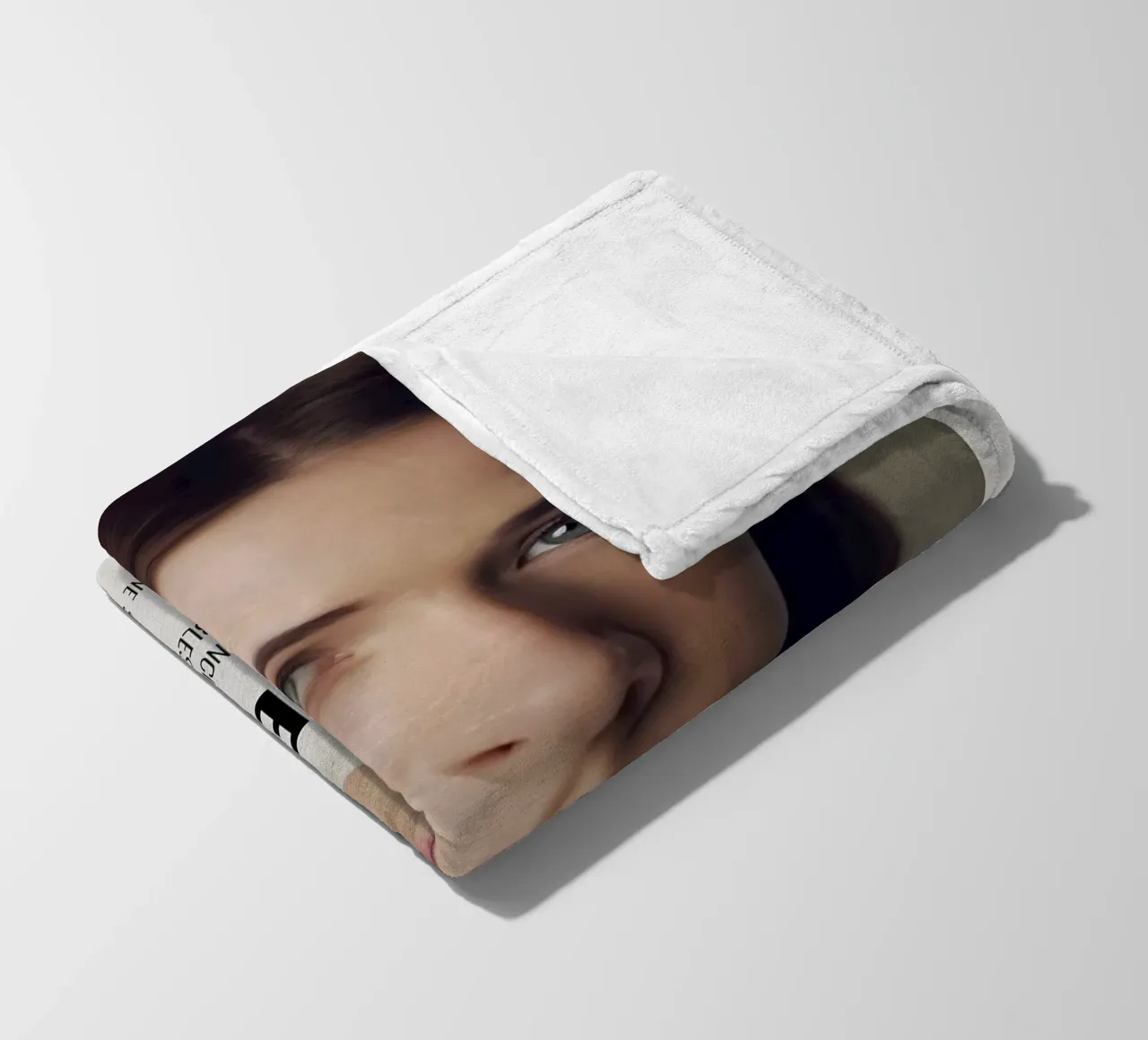 ELENA SKYE coperta in pile da MVFminimalist
