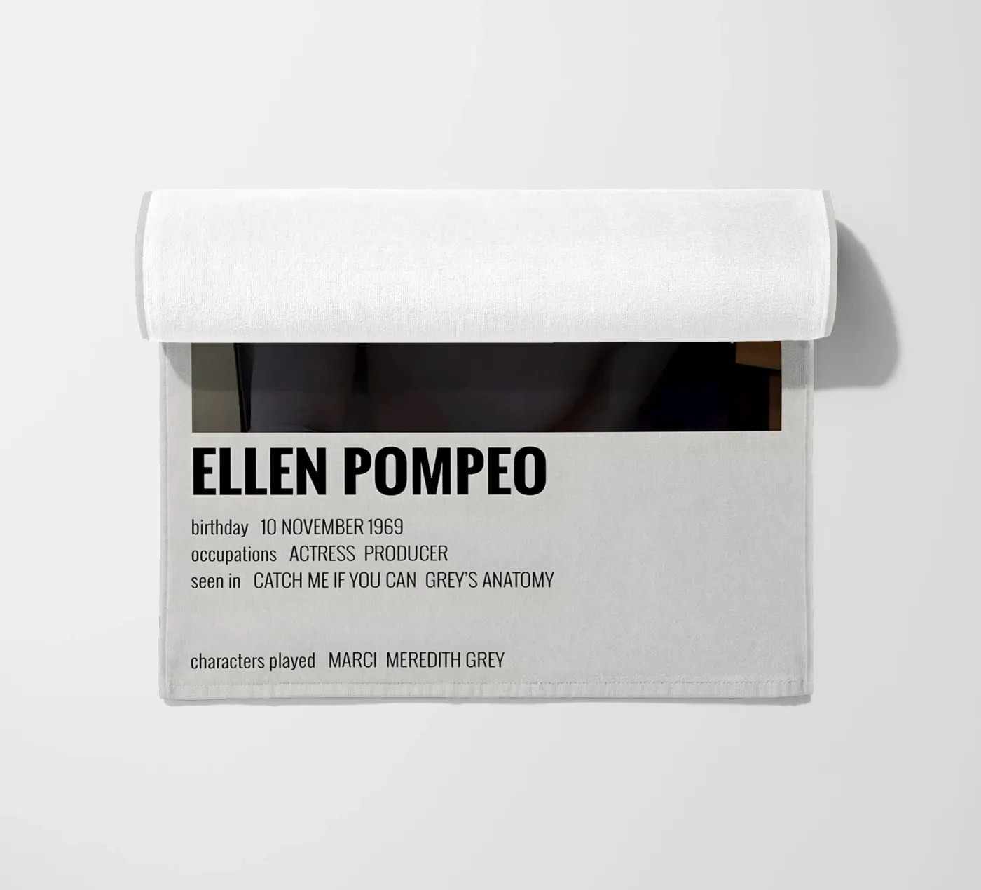 ELLEN POMPEO telo mare da MVFminimalist