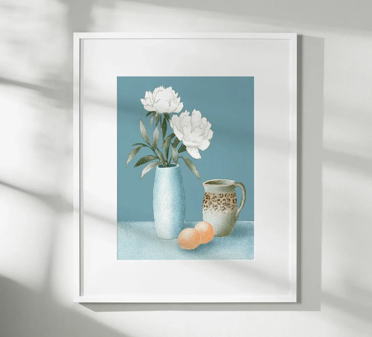 Fleurs blanches avec motif léopard poster avec cadre en bois de Carinaprint