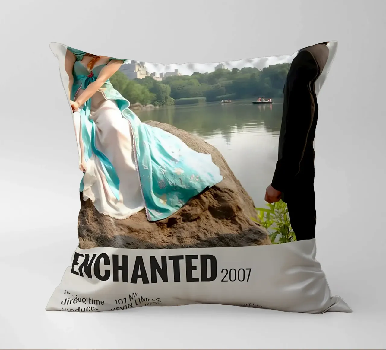 ENCHANTED 2007 cuscino da MVFminimalist