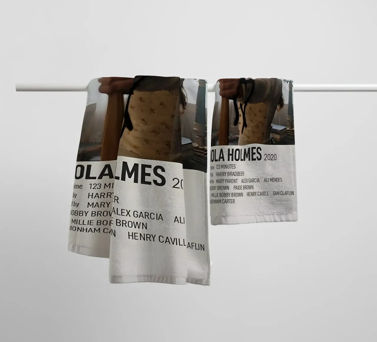 ENOLA HOLMES 2020 asciugamano da bagno da MVFminimalist