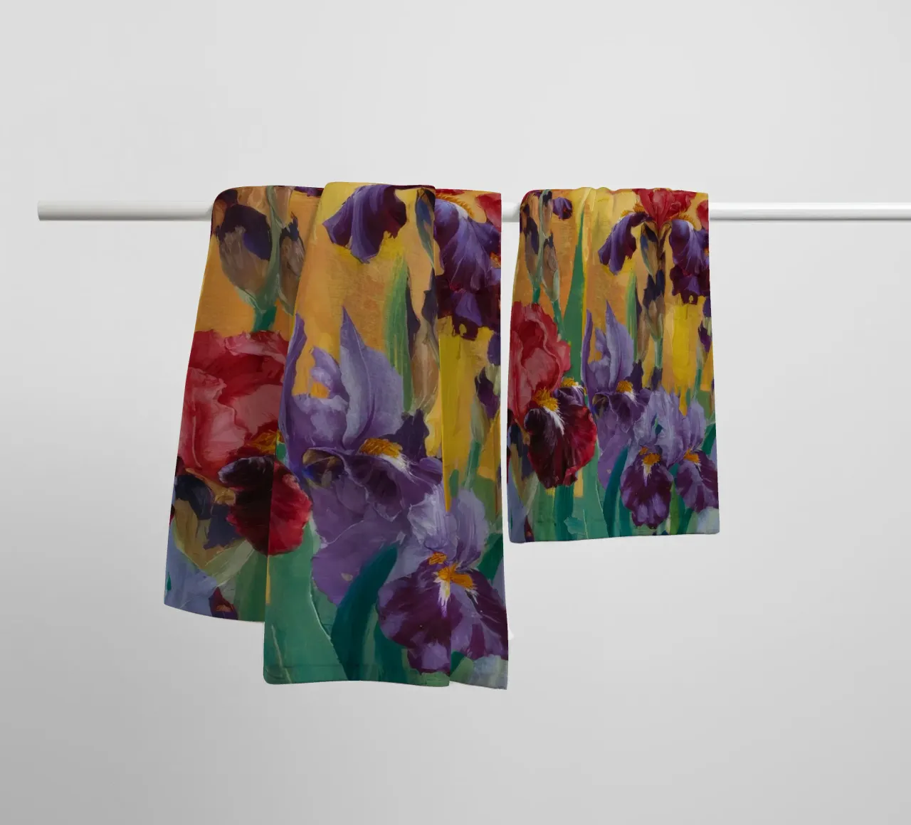 L'audace maestosità degli iris asciugamano da bagno da Celestial Harmony