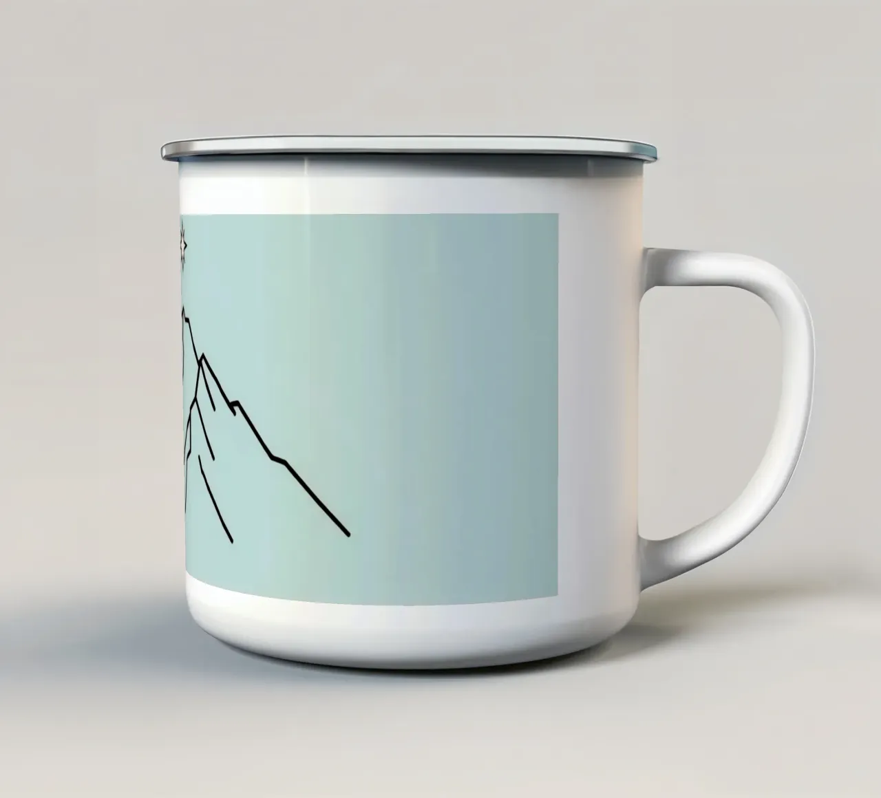 Sagoma di montagna con stella sovrastante su sfondo azzurro tazza in smalto da DesignDoodle