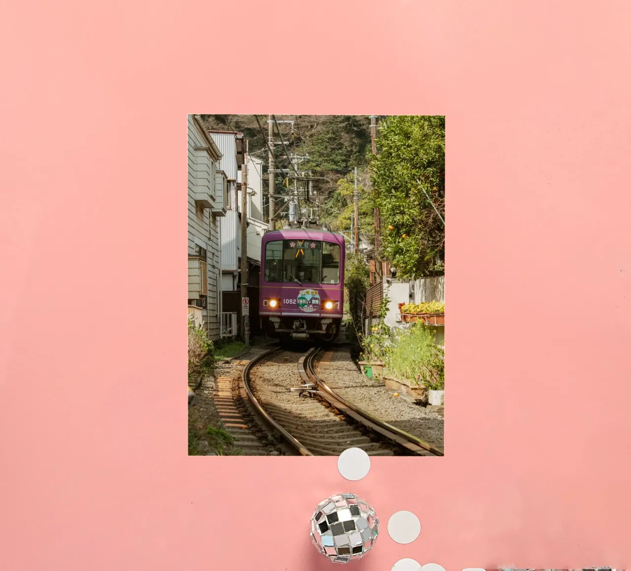 Treno a Kamakura, Giappone adesivo da Marcel Bisig