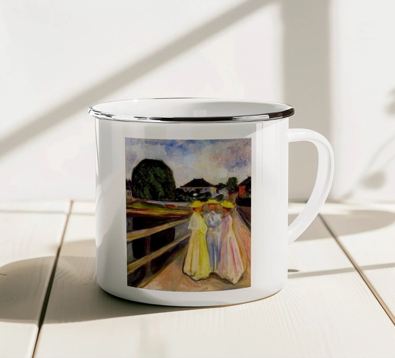 Tre donne che chiacchierano tazza in smalto da Rachel Gallery
