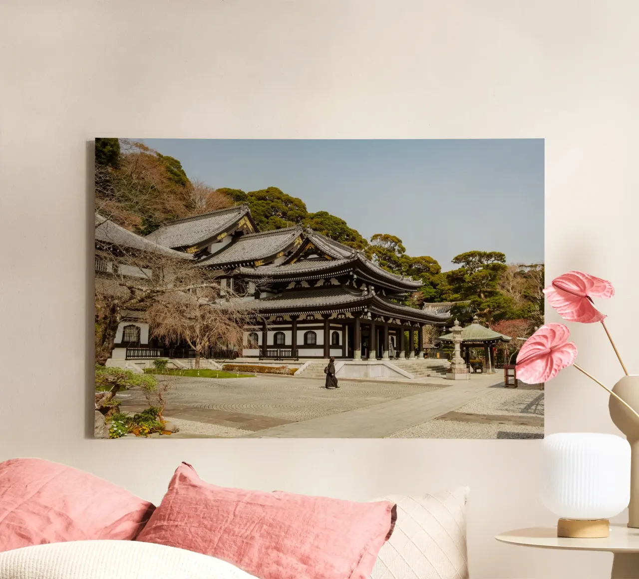 Temple in Kamakura, Japan canvas by Marcel Bisig