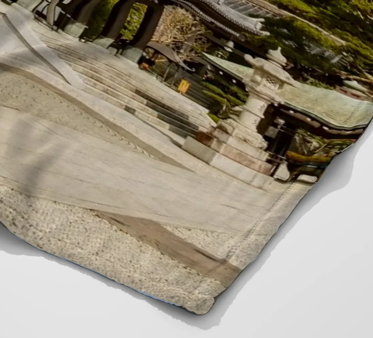 Tempio di Kamakura, Giappone coperta in pile da Marcel Bisig