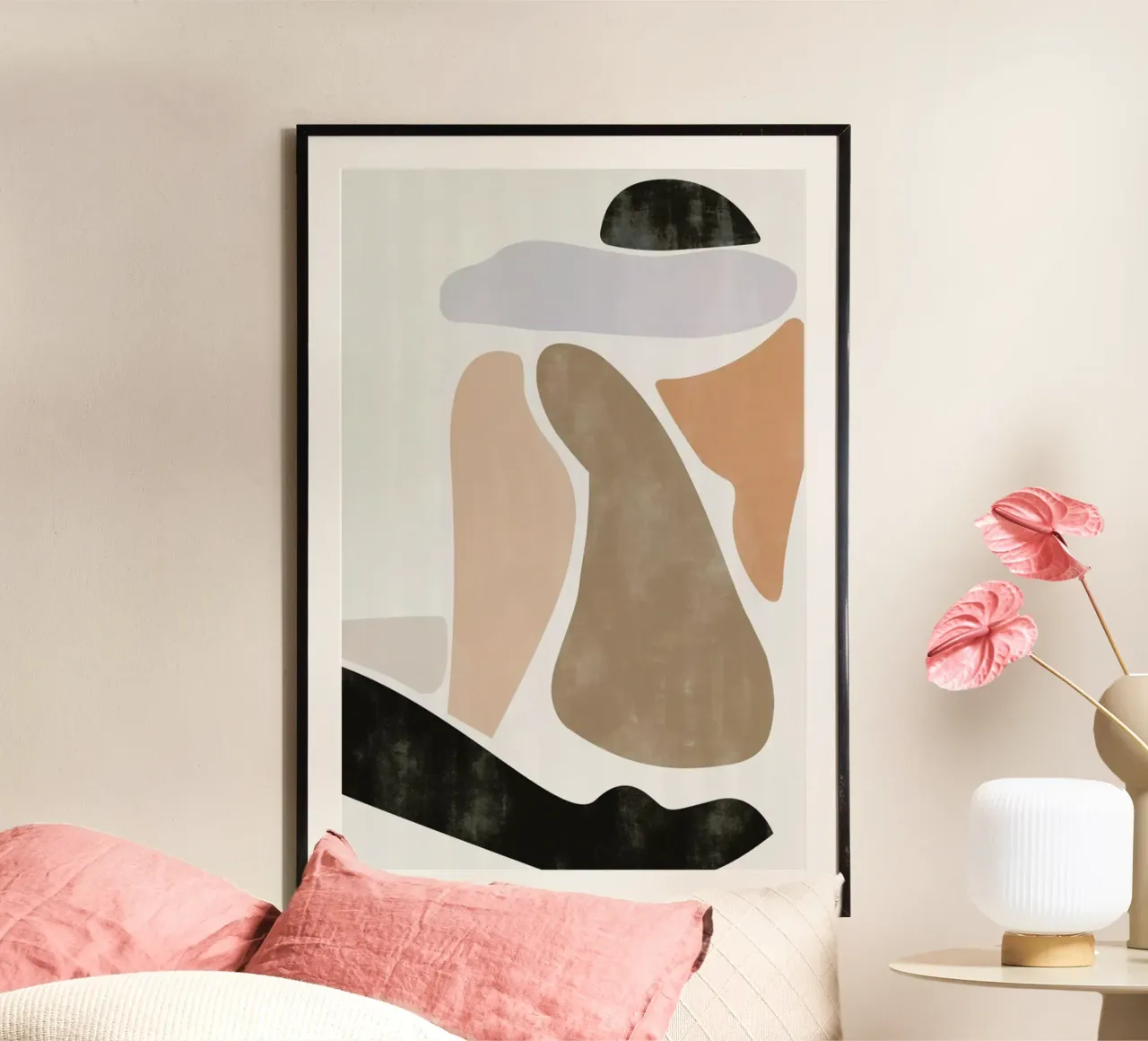 One Black Stocking poster con telaio in legno da Kit Agar