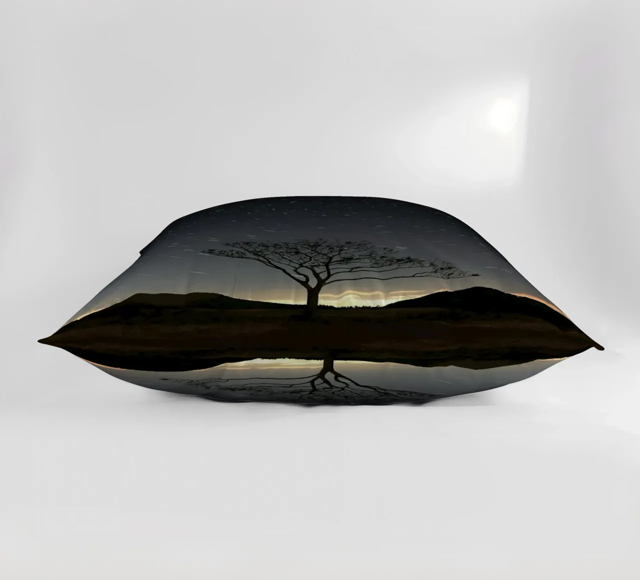 Silhouette Baum Timelapse Kissen von space words