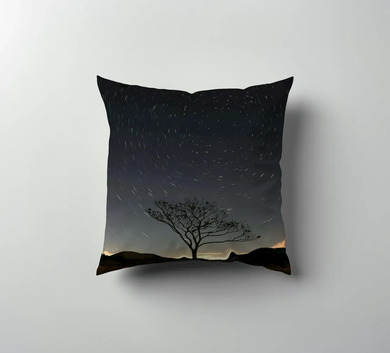 Silhouette Baum Timelapse Kissen von space words