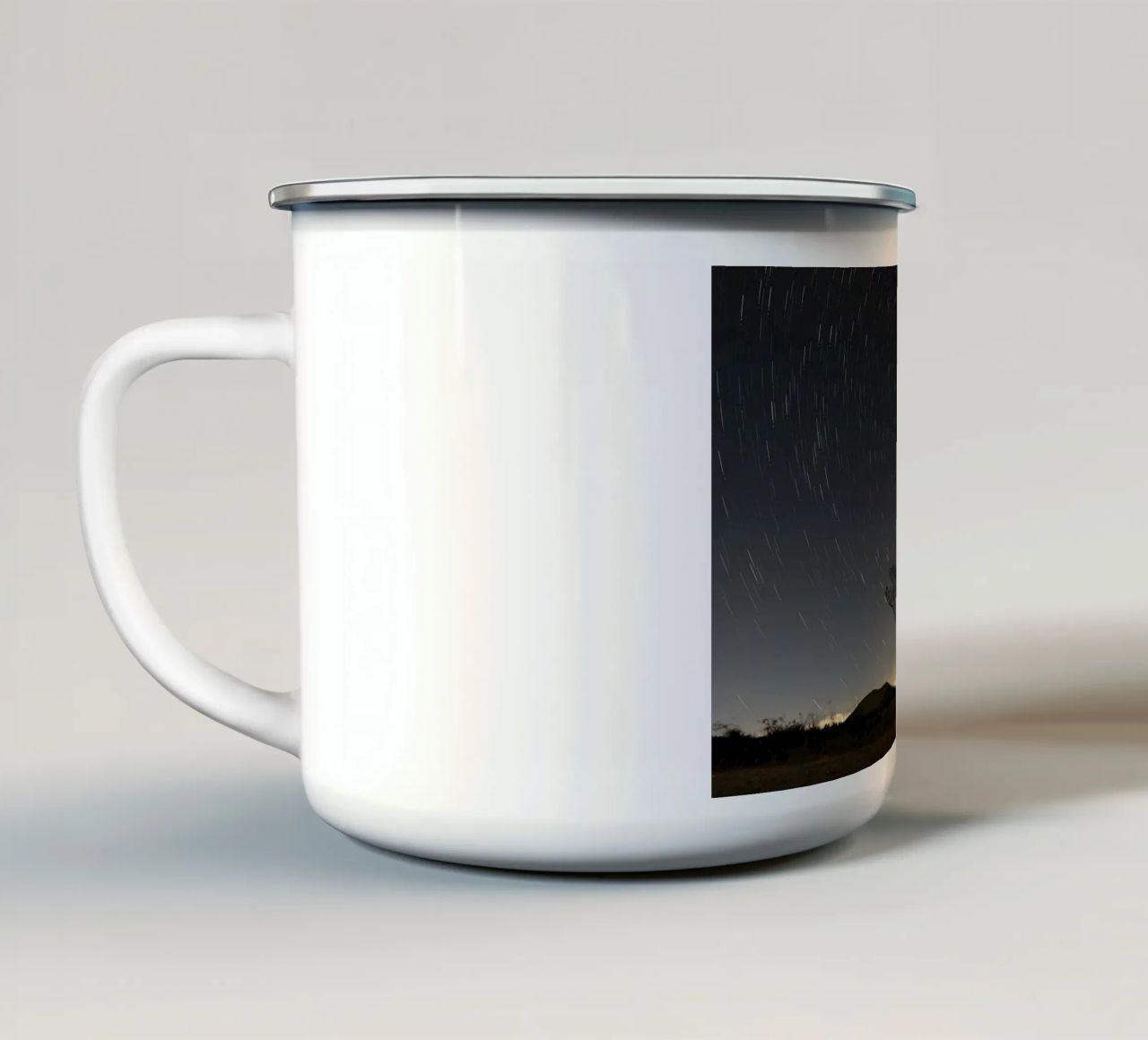 silhouette albero in timelapse tazza in smalto da space words