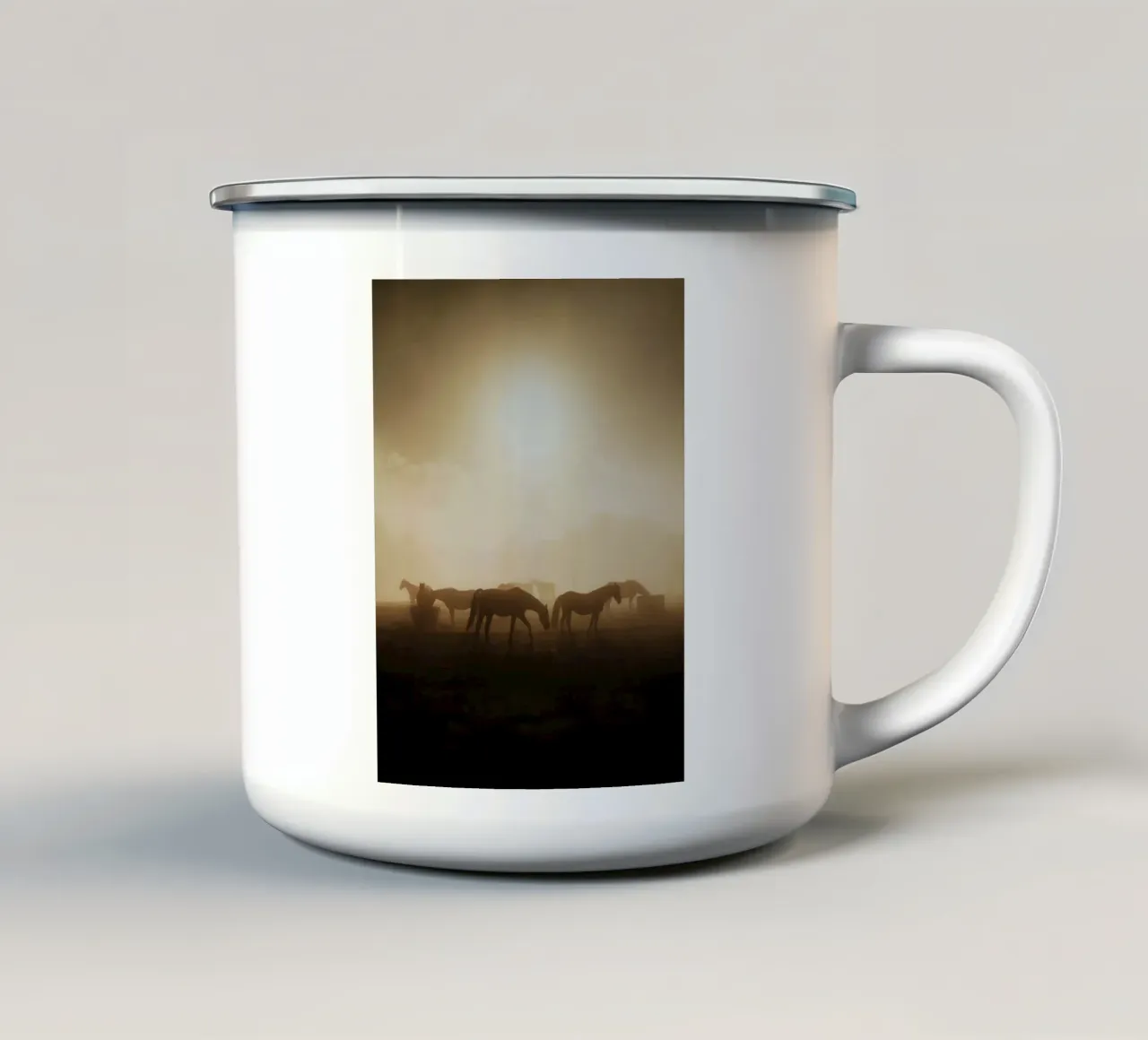 cavalli al tramonto tazza in smalto da Horsire